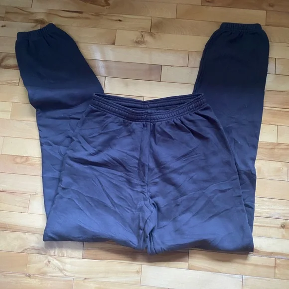 SKIMS NWT Dark brown sweatpants - Picture 3 of 5